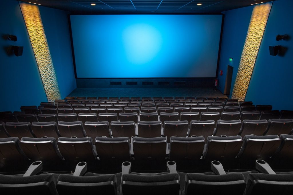 Interior de sala de cine